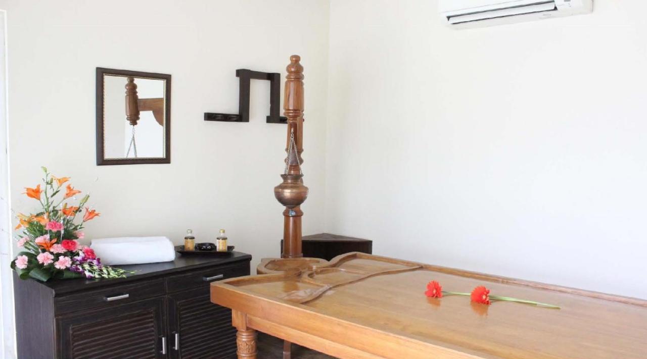 Godwin Haridwar Hotel Kültér fotó