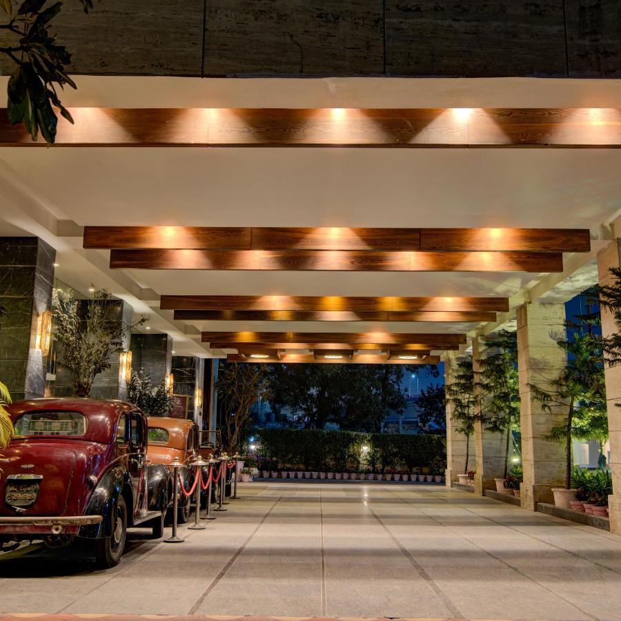 Godwin Haridwar Hotel Kültér fotó