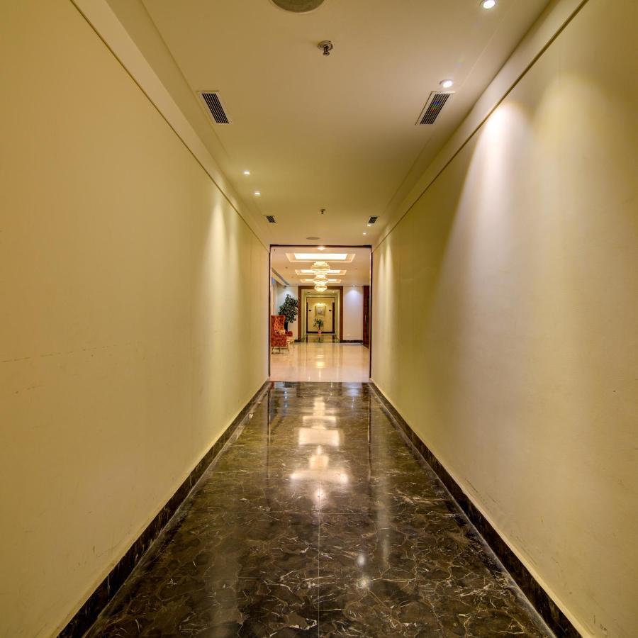 Godwin Haridwar Hotel Kültér fotó