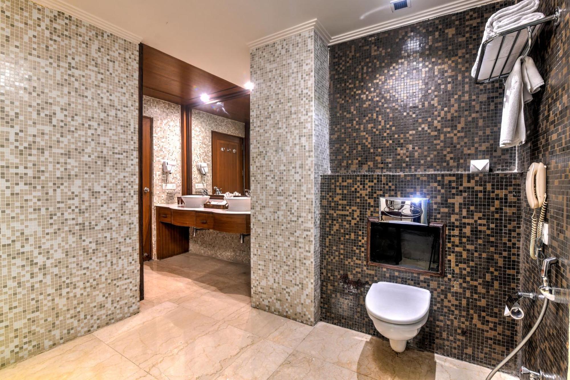Godwin Haridwar Hotel Kültér fotó