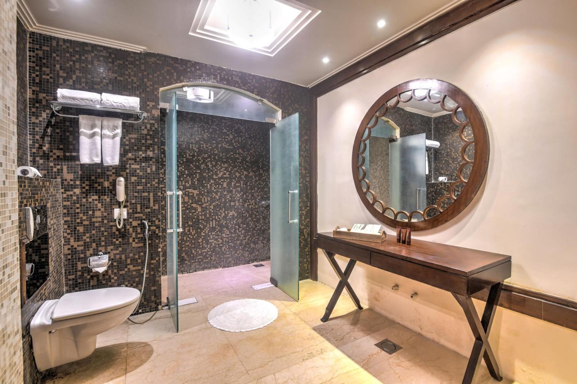 Godwin Haridwar Hotel Kültér fotó